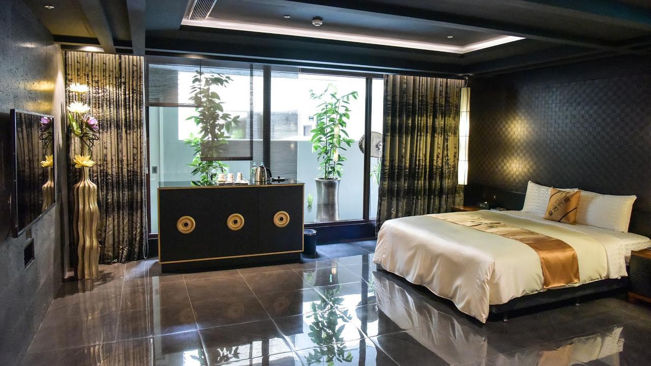 Icolour Villa Motel Đài Trung Ngoại thất bức ảnh